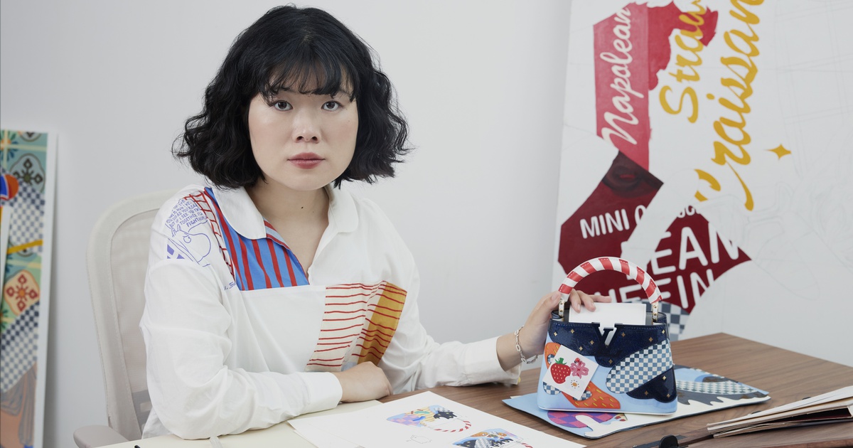 [THE MUSEUM VISITOR]★韓国人気★GUT APPLIQUE LONG SLEEVE THE MUSEUM VISITOR]☆韓国人気☆GUT APPLIQUE LONG SLEEVE (THE